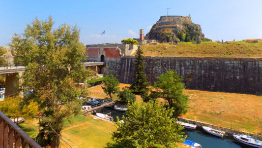 Captain Homer's Boat Trips Grand Island Tour