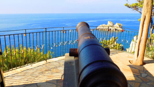 Captain Homer's Boat Trips Grand Island Tour