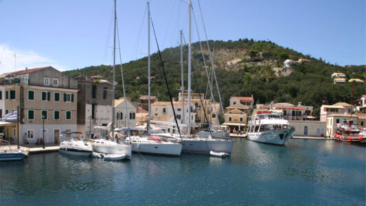 Captain Homer's Boat Trips Paxos Parga